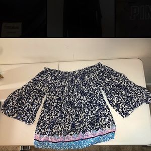 Off the shoulder Lilly Pulitzer top.
